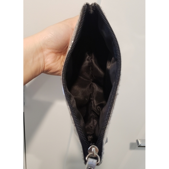 Victoria's Secret Fashion Show London 2014 Pouch - Picture 3 of 4